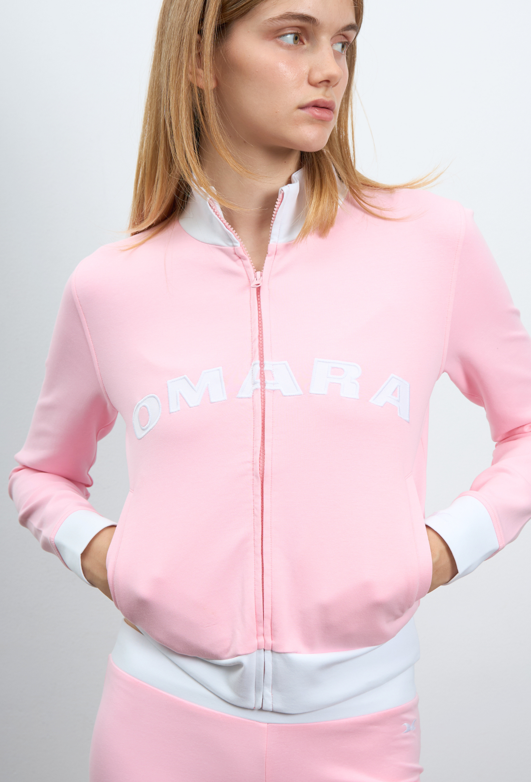 00s Baby Pink Cropped Hoodie