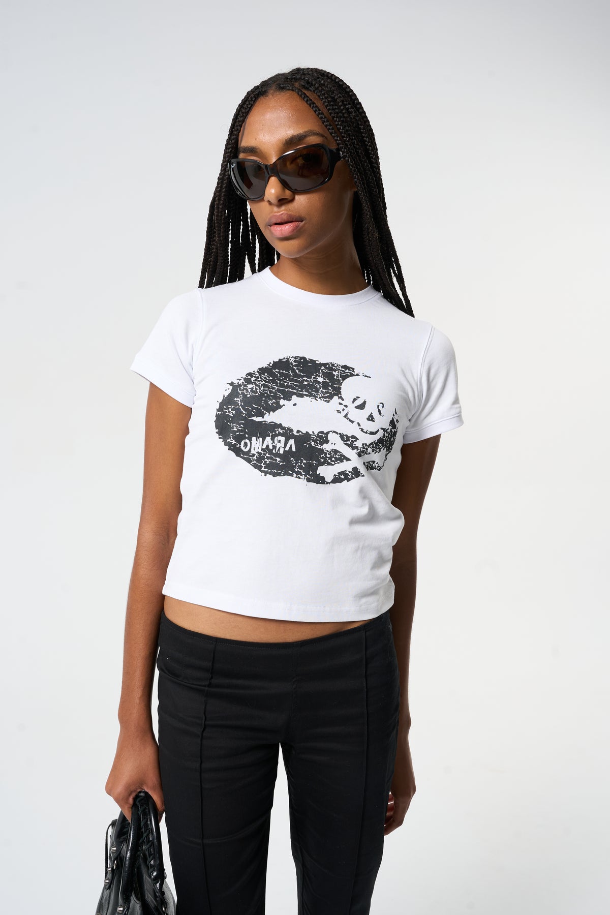 KISS ME TEE