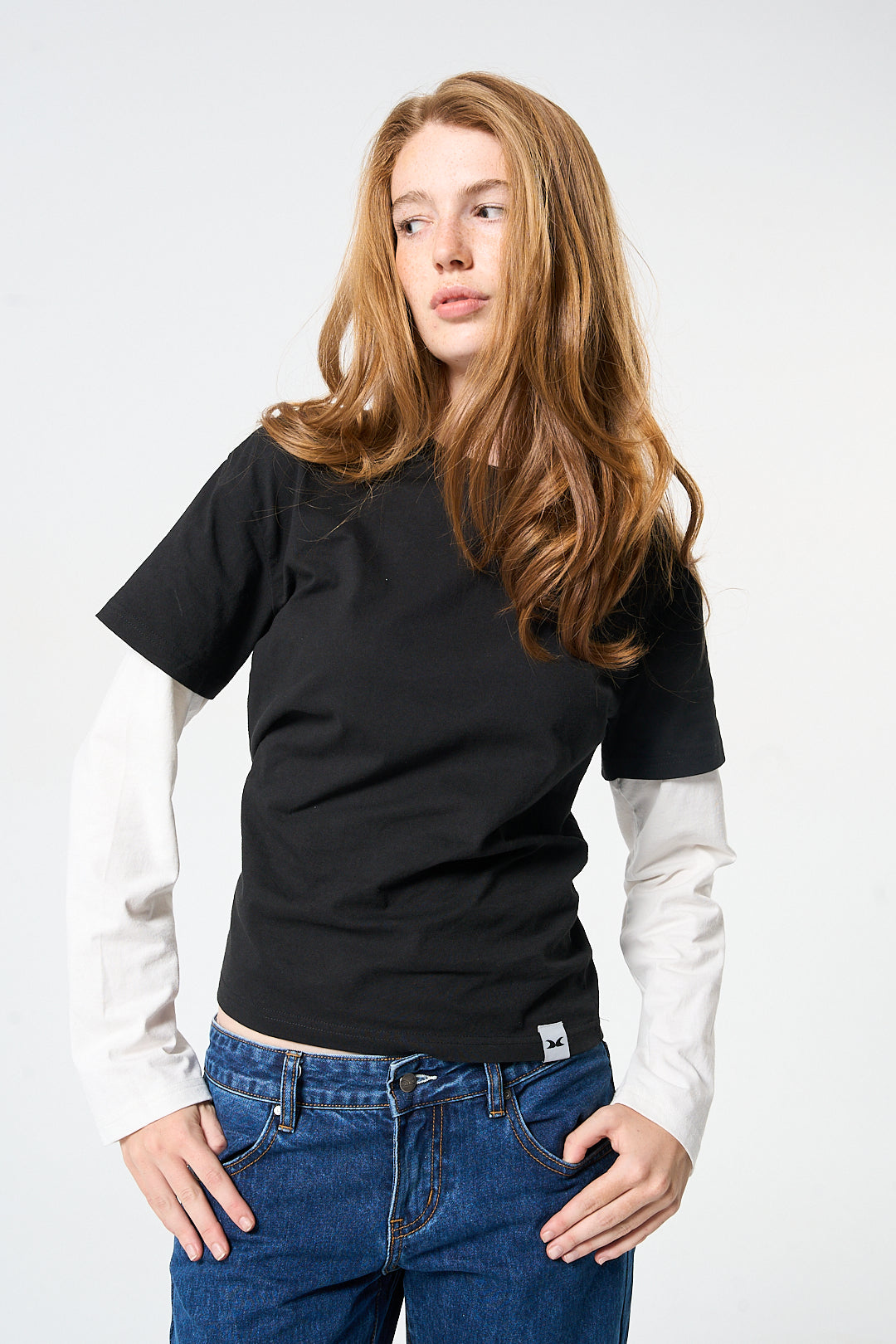 B&W Double Long Tee